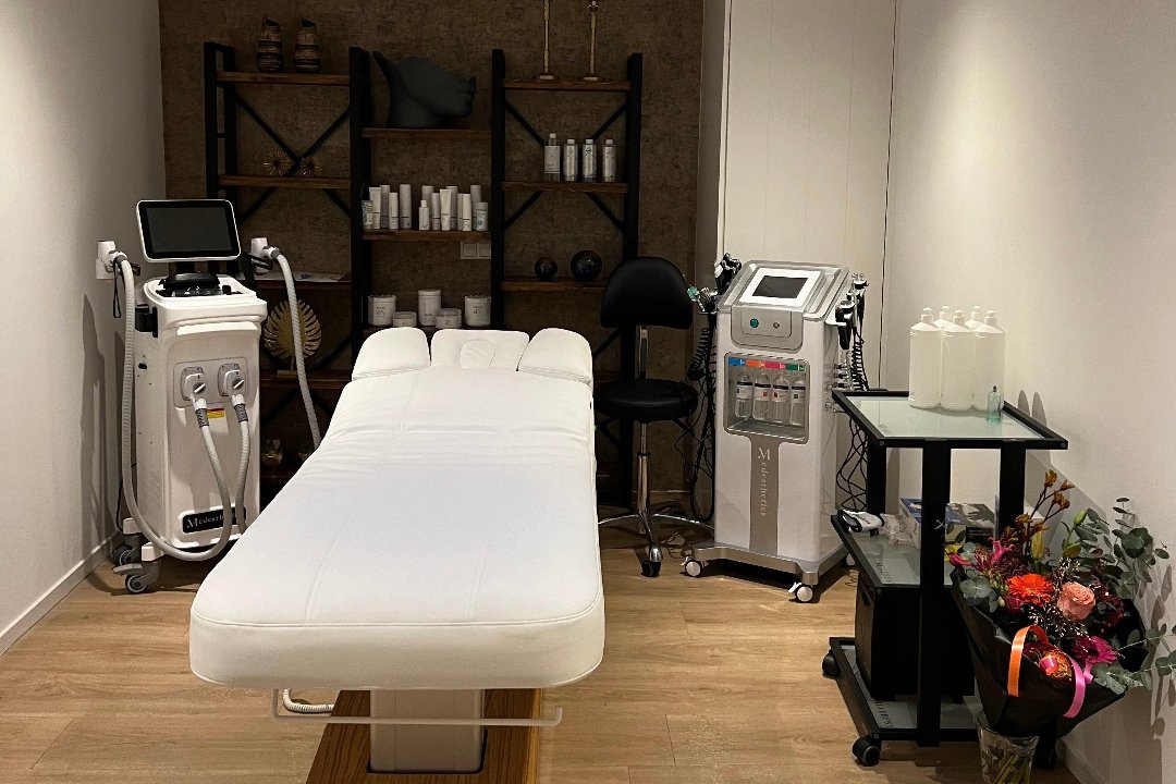 Rose gold beauty clinic, Veenendaal, Provincie Utrecht