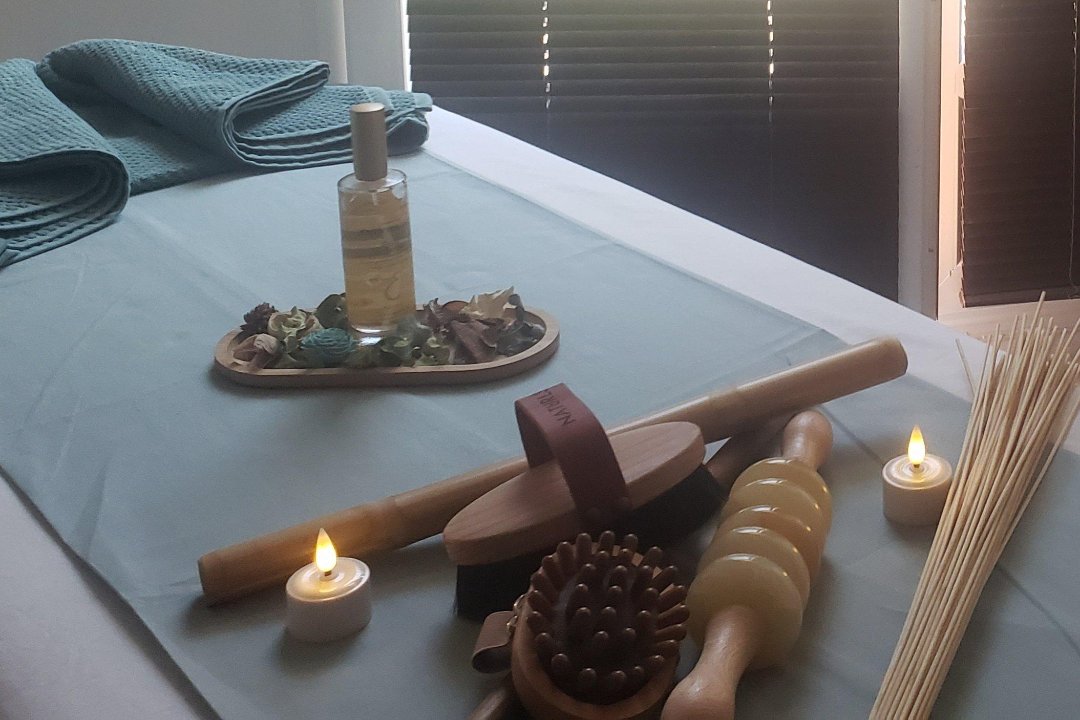 Kristelle Massage., Centre Ville, Hauts-de-Seine