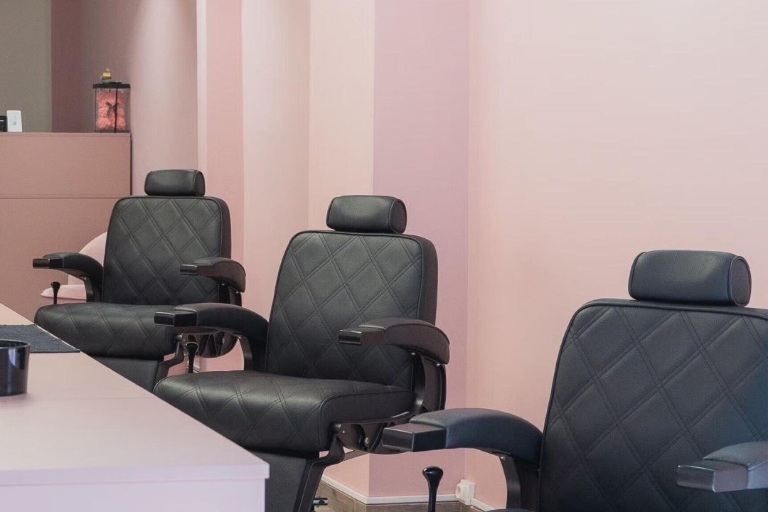 Aster The Beauty Brow Bar, Δραπετσώνα, Piraeus