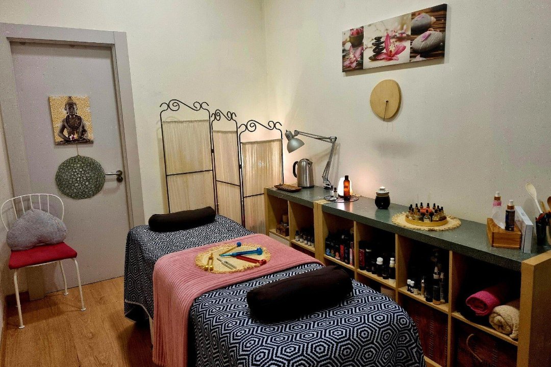 Centro de Belleza Holística y Masajes el Templo de Nistar, Castaños, Bilbao