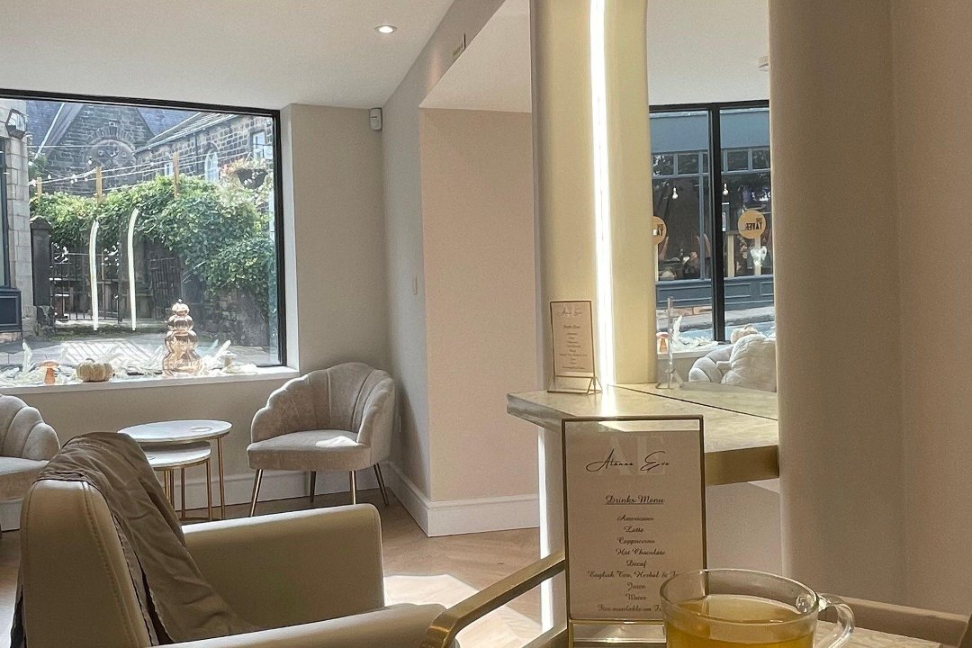 Hair by Sharan, Town Street, Leeds