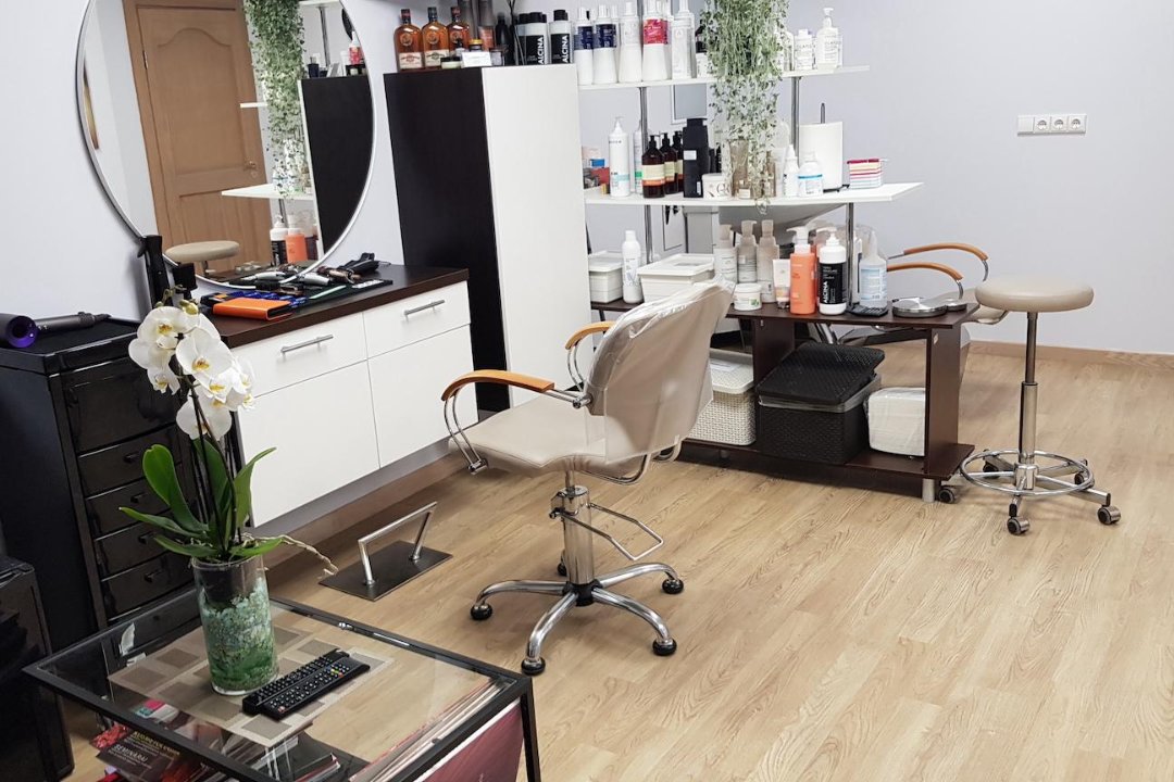 Kirpykla Elegancija, Palanga