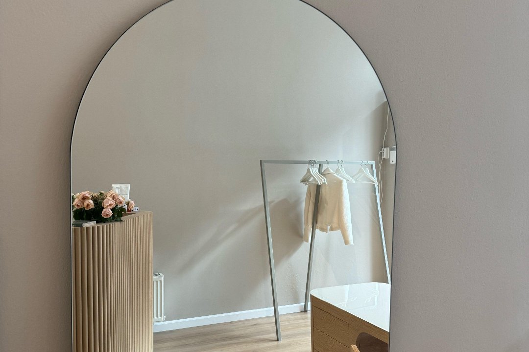Lova Beauty Studio, De Clerqstraat, Amsterdam