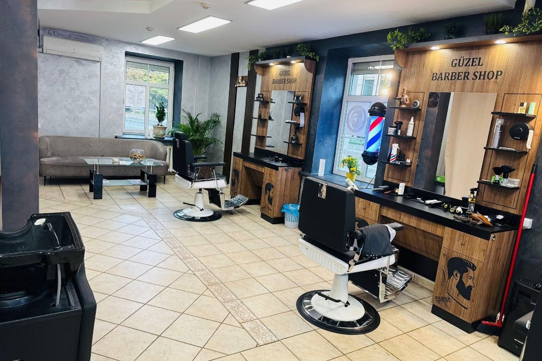 Güzel Barbershop, Tauro kalnas, Vilnius