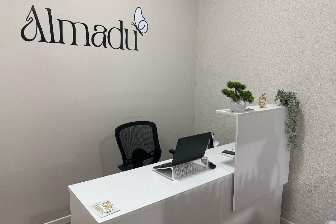 Almadu Centro de Estética, Centro – Arroyo La Fuente, Comunidad de Madrid
