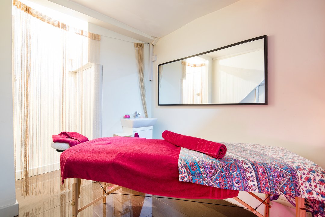 Lekko Spa, High Street Acton, London