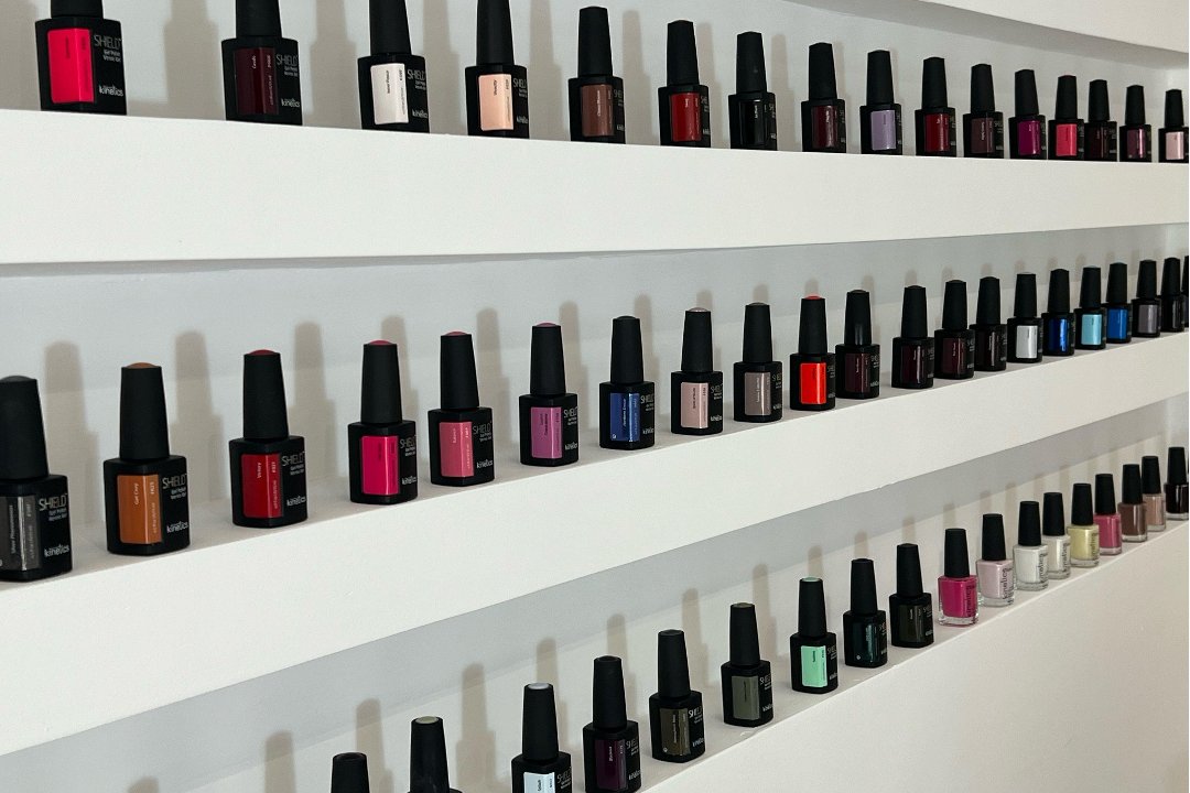 KALFE Beauty, Almada