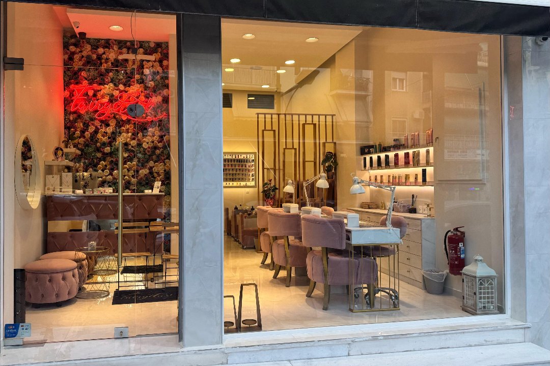 Fairy Dust Nails & Beauty, Vyronas, Αττική