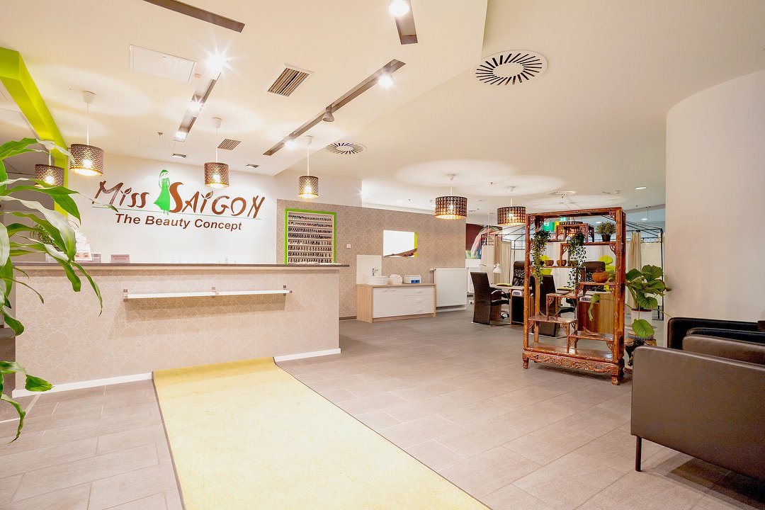 Miss Saigon Nail Waxing & Sugaring im HBF, Stadtbezirk I, Essen