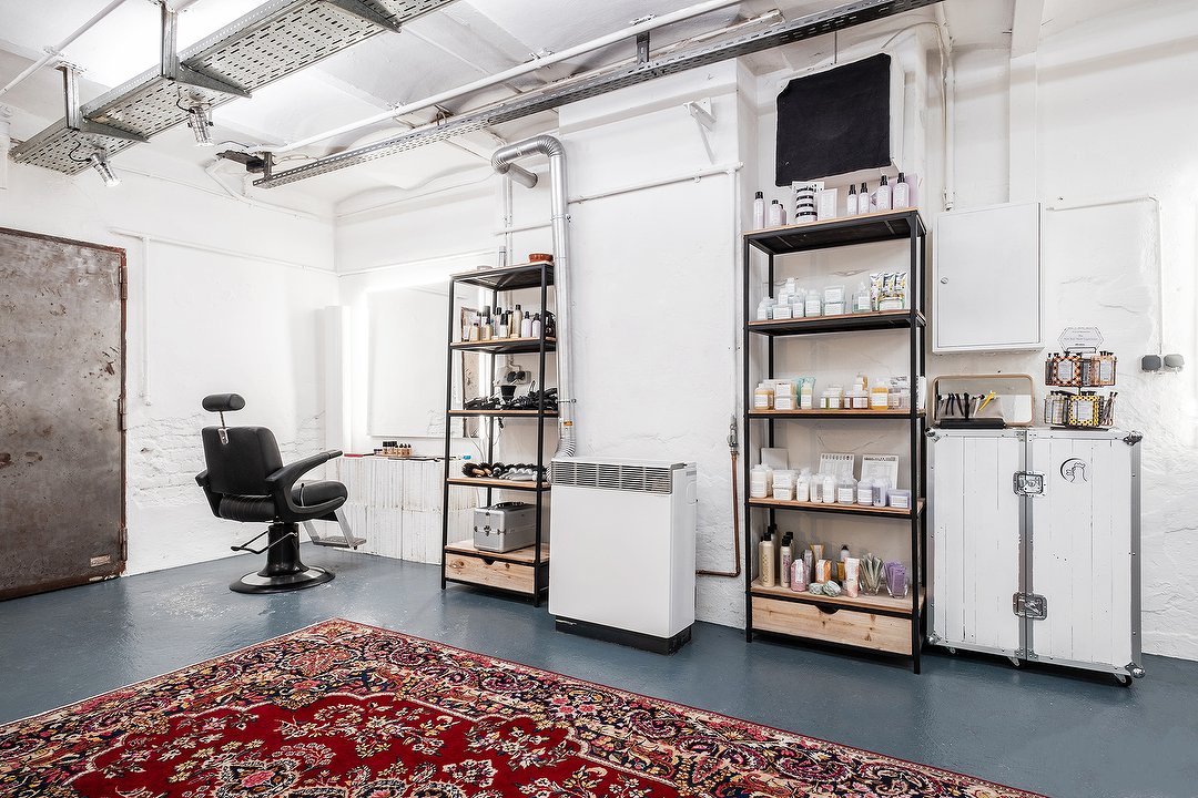 The Beauty Bar - by Jen, Isarvorstadt, München