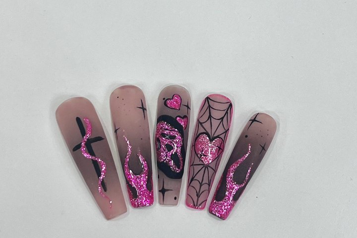 Lin Nails - Onglerie Torino TO - Photo de galerie - OneBooking