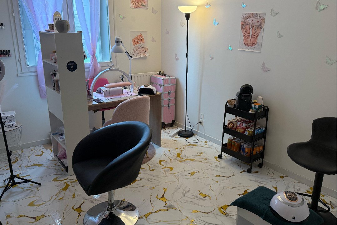 Helenebeauty37, Saint Pierre des Corps, Centre-Val de Loire