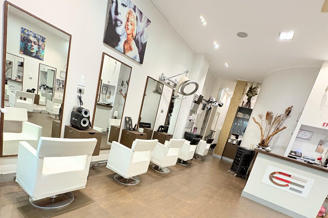 Exedra Parrucchieri, Porta Genova, Milano