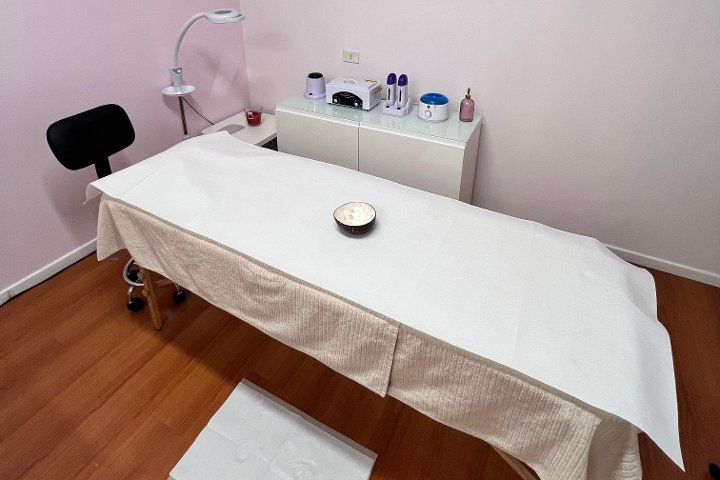 Racky Nails & Beauty - Onglerie Monza-preso Boutiq Personal Trainer - Photo de galerie - OneBooking