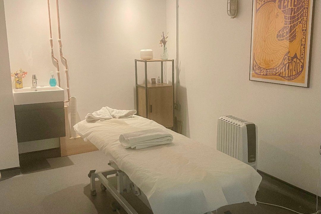 Rest Day Massage, London Fields, London