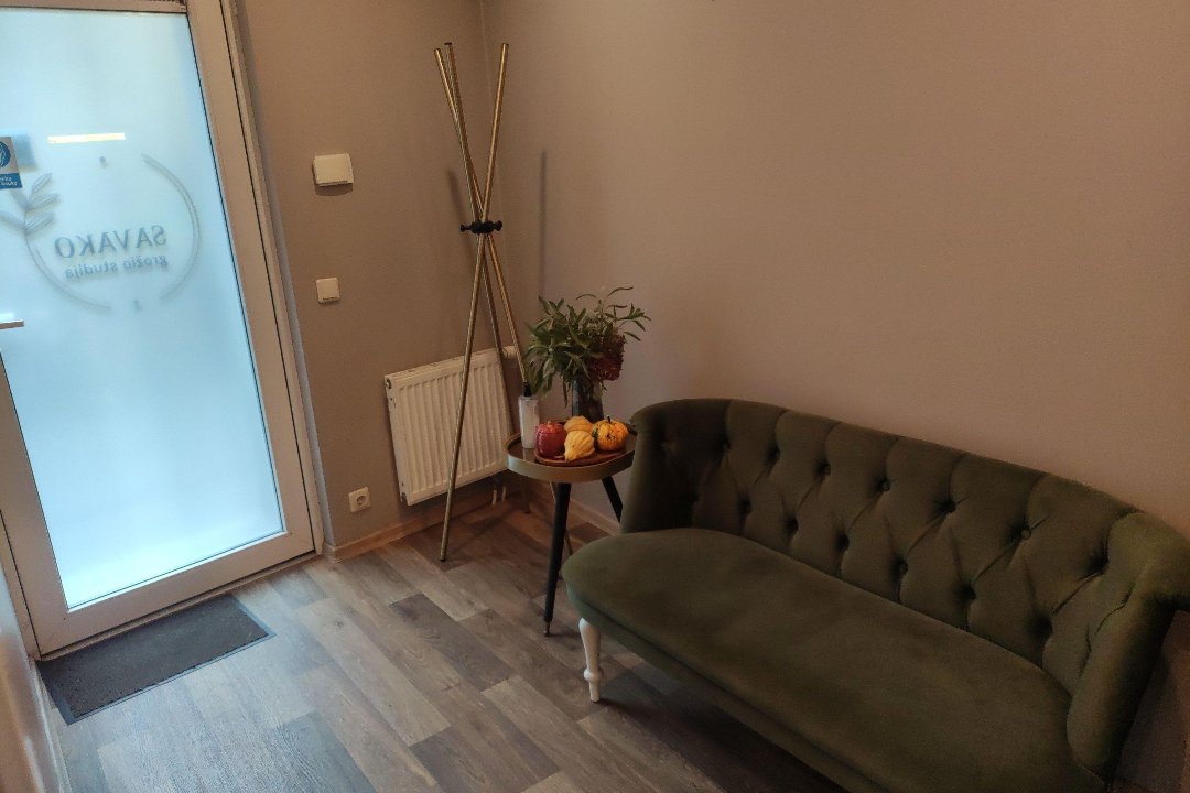 Justė nagų meistrė, Šiaures miestelis, Vilnius