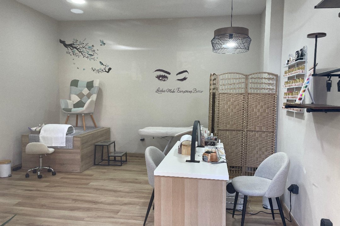 Centro de Estética Belleza y Esencia, Nervión, Sevilla