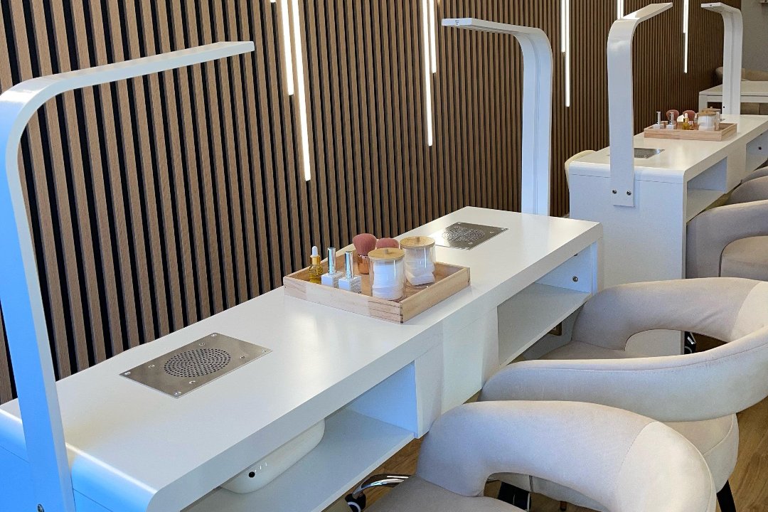 Touché | Nail Salon, Woodside Park, London