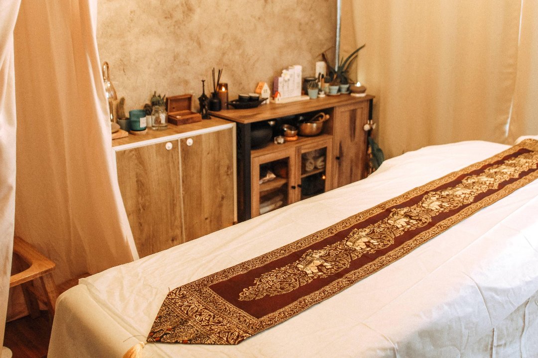 Amber Yoga and Thai Massage, Massy, Essonne
