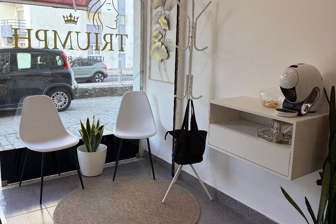 Triumph Hair & Beauty, Agualva-Cacém