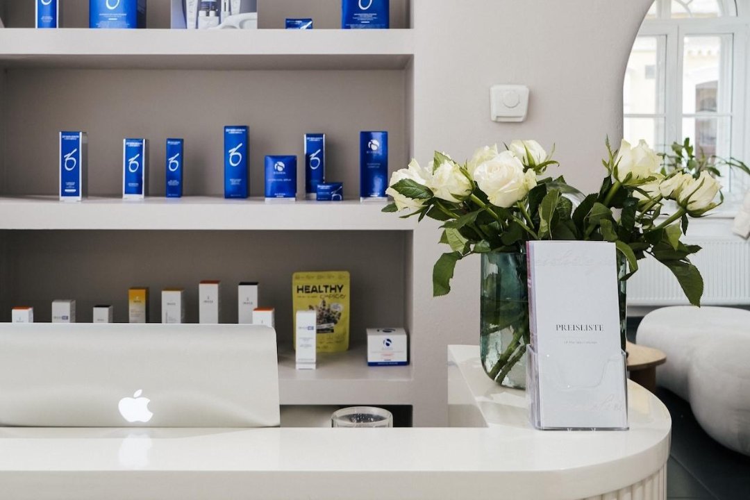 L8 - The Skin Concept, Rennweg, Wien