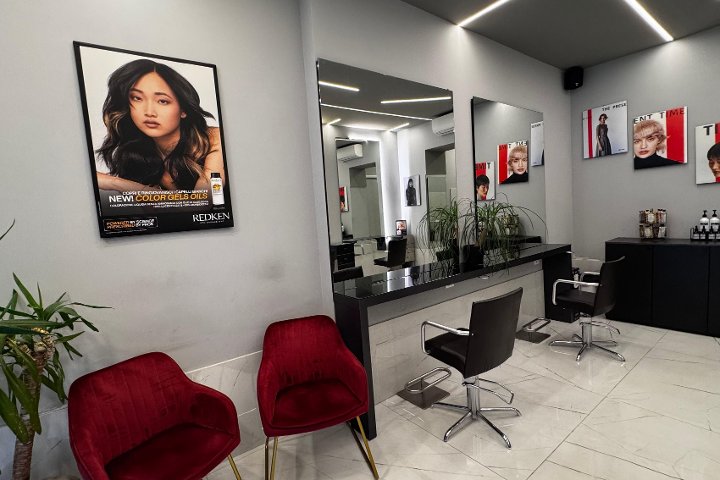 Noval Salon - Coiffure Venezia - Photo de galerie - OneBooking