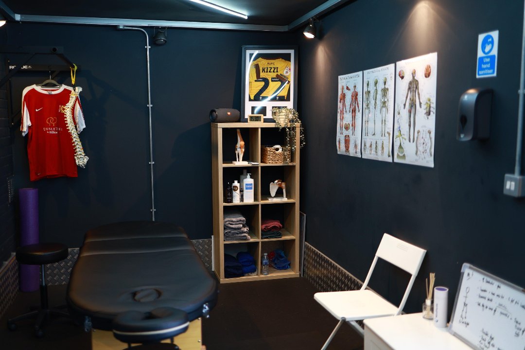 Motion Lab - Sports Massage Clinic, St Paul, Hadley Wood, London