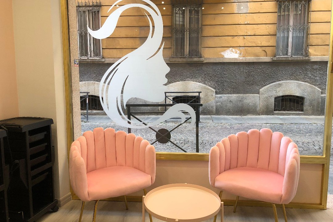 Sciccherie Hair Stylist, Centro Commerciale Nuovo Borgo, Piemonte
