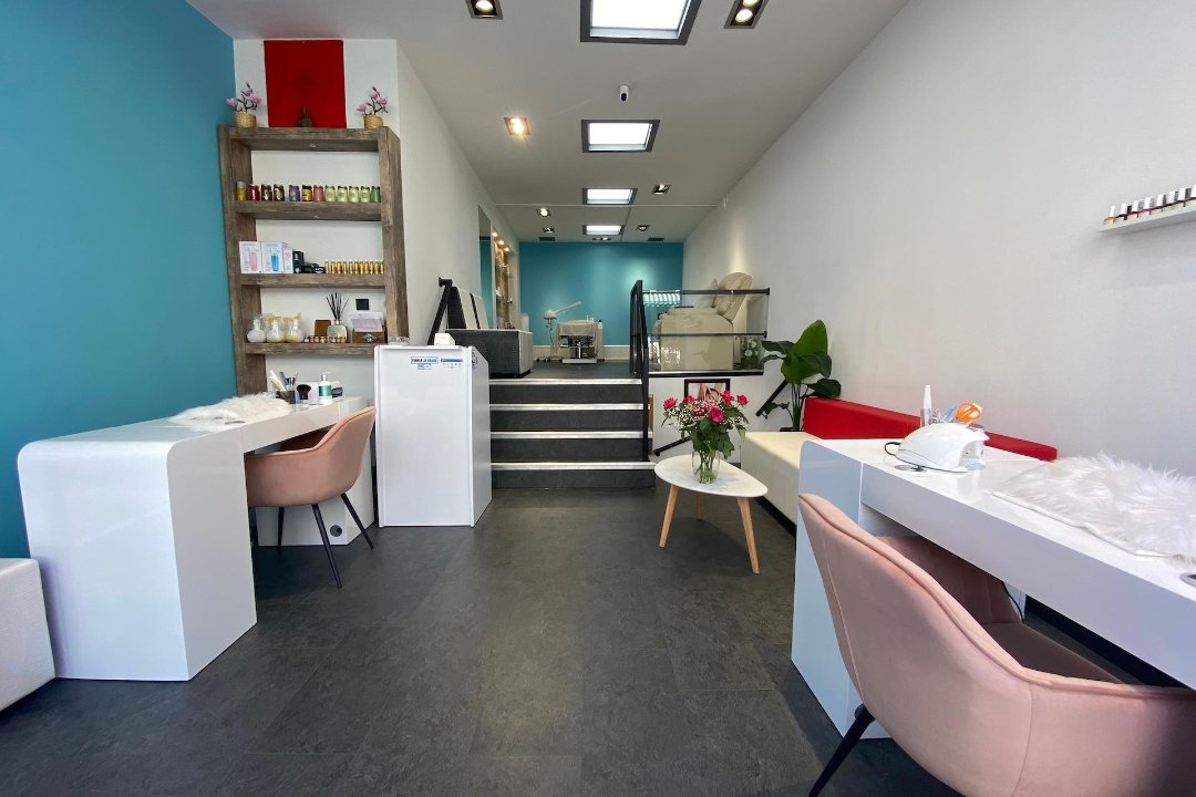 Sara Beauty Spa, Haarlemmerdijk, Amsterdam