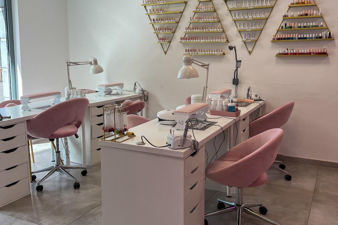 MS BEAUTY CENTER, Etterbeek
