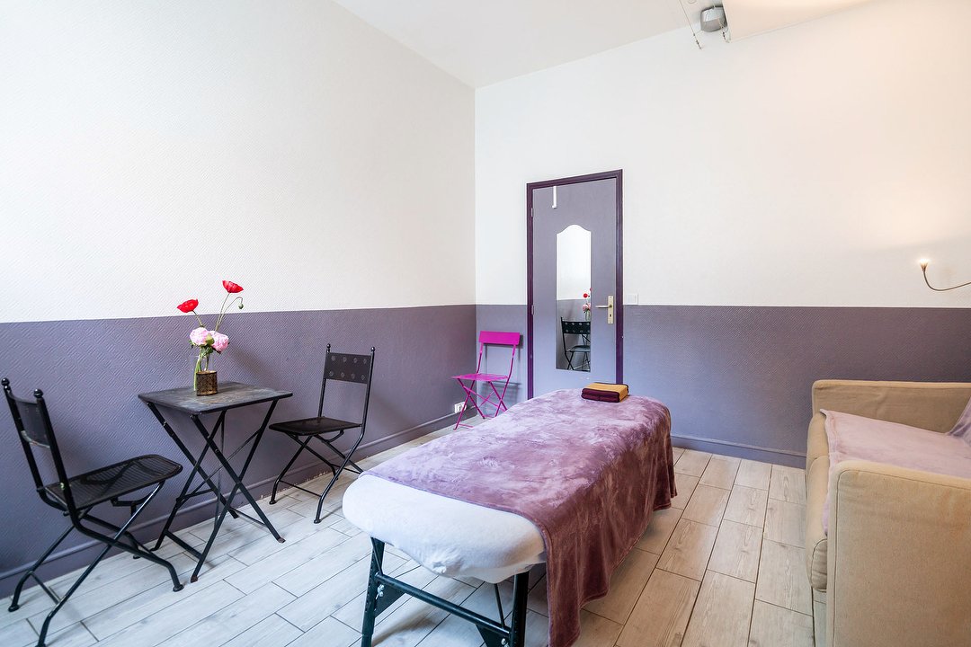 Amouraï - Paris, Métro Château d'Eau, Paris