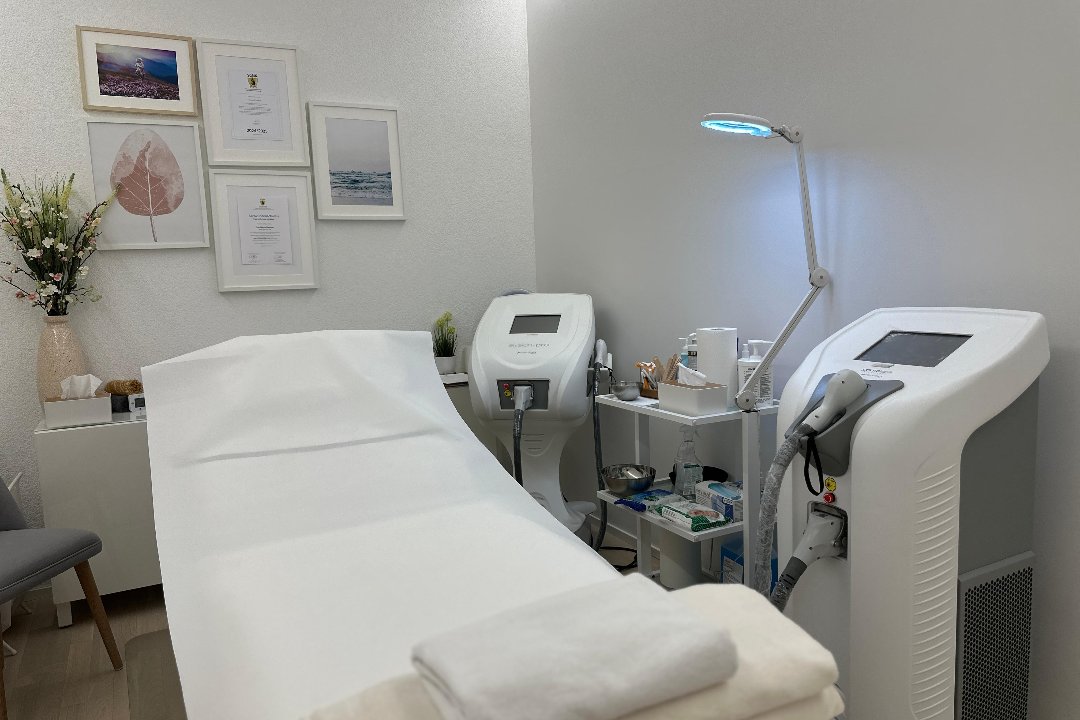PAMA Beauty GmbH, Einkaufszentrum Glatt, Zürich