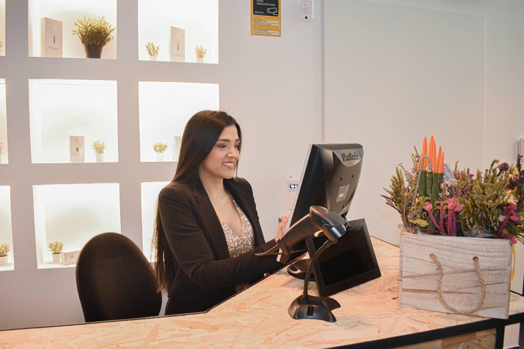 Sanith Rodríguez | Microblading · Pestañas · Faciales | A Coruña, Santa Margarida, A Coruña