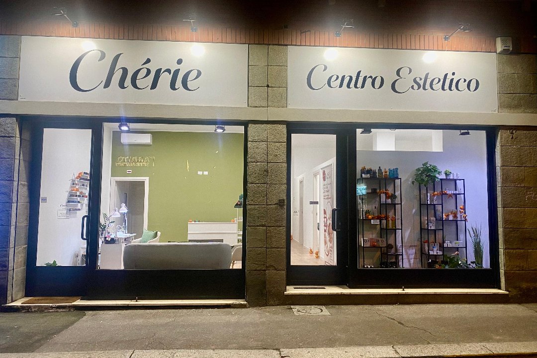 Chérie, Via Frejus, Torino