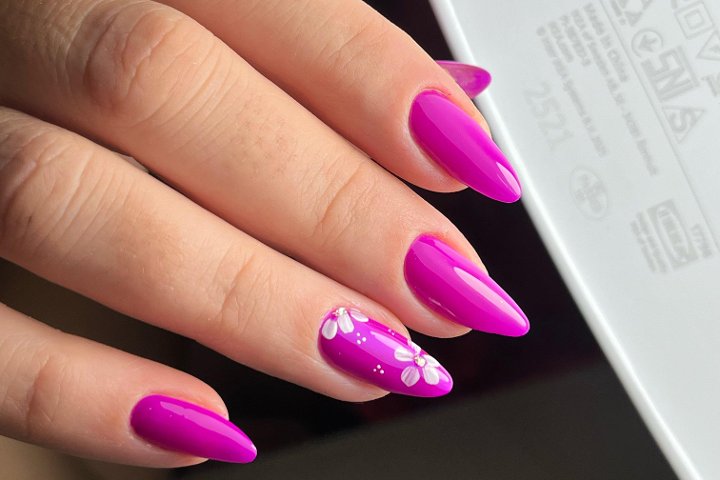 Nails By Nanda 1 - Onglerie Fuenlabrada - Photo de galerie - OneBooking