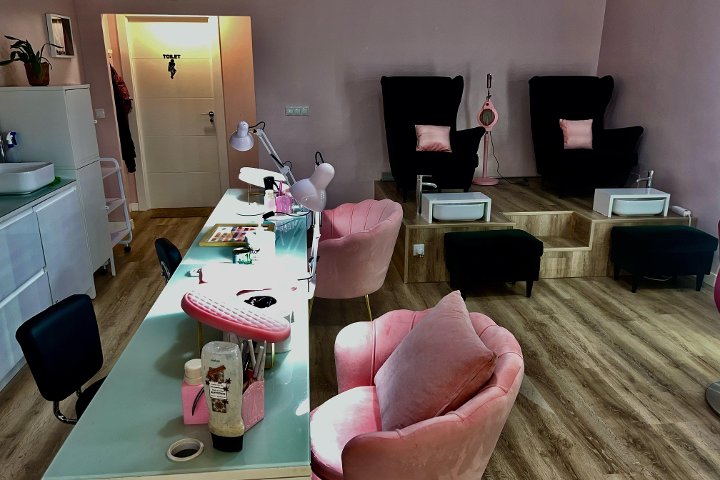 Nails By Nanda 1 - Onglerie Fuenlabrada - Photo de galerie - OneBooking