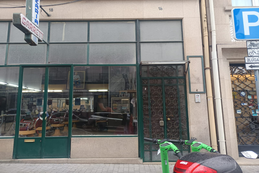 Espaço Delas, Oporto