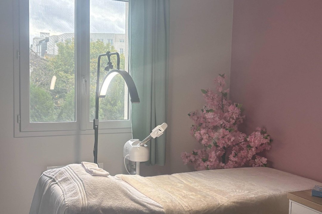 Narci's Skinglow, Bezons, Val-d'Oise