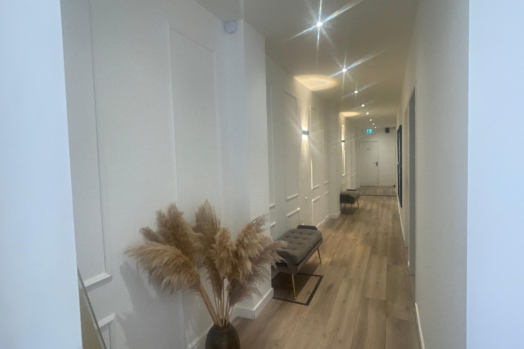 Bodypalace, Hilversum-Centrum, Noord-Holland