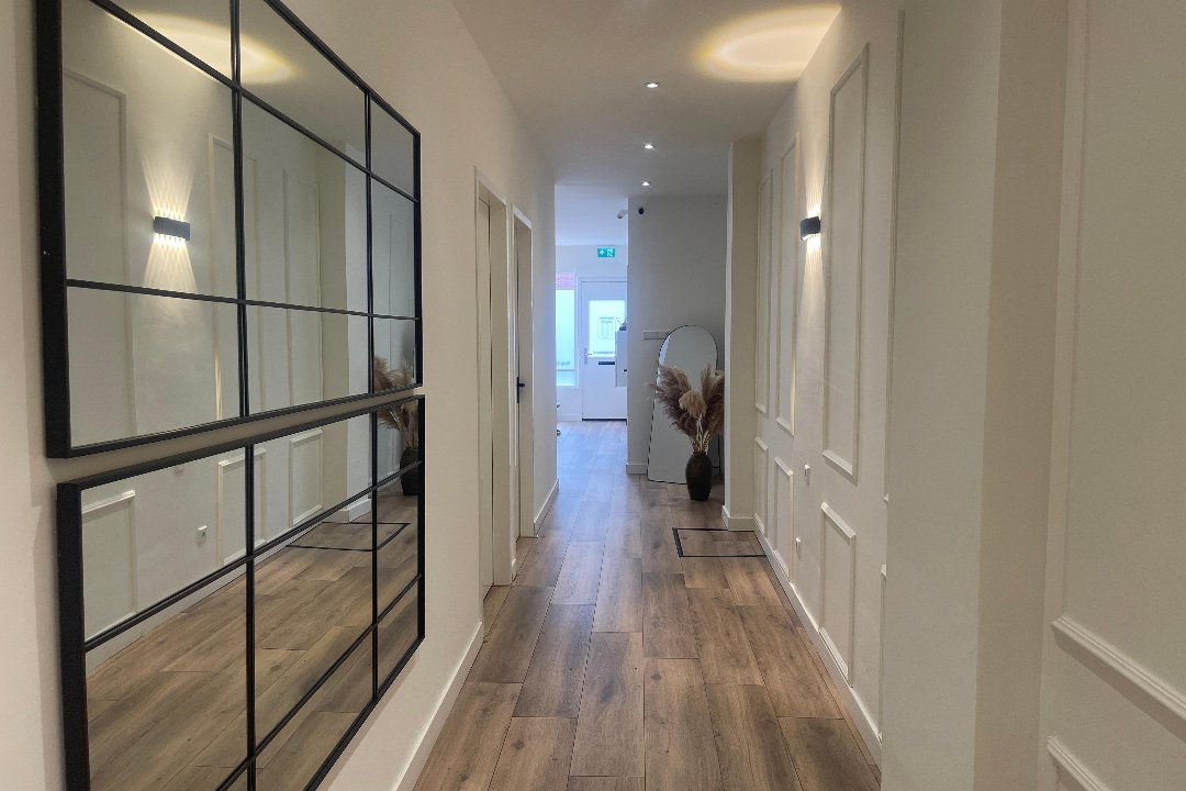 Bodypalace, Hilversum-Centrum, Noord-Holland