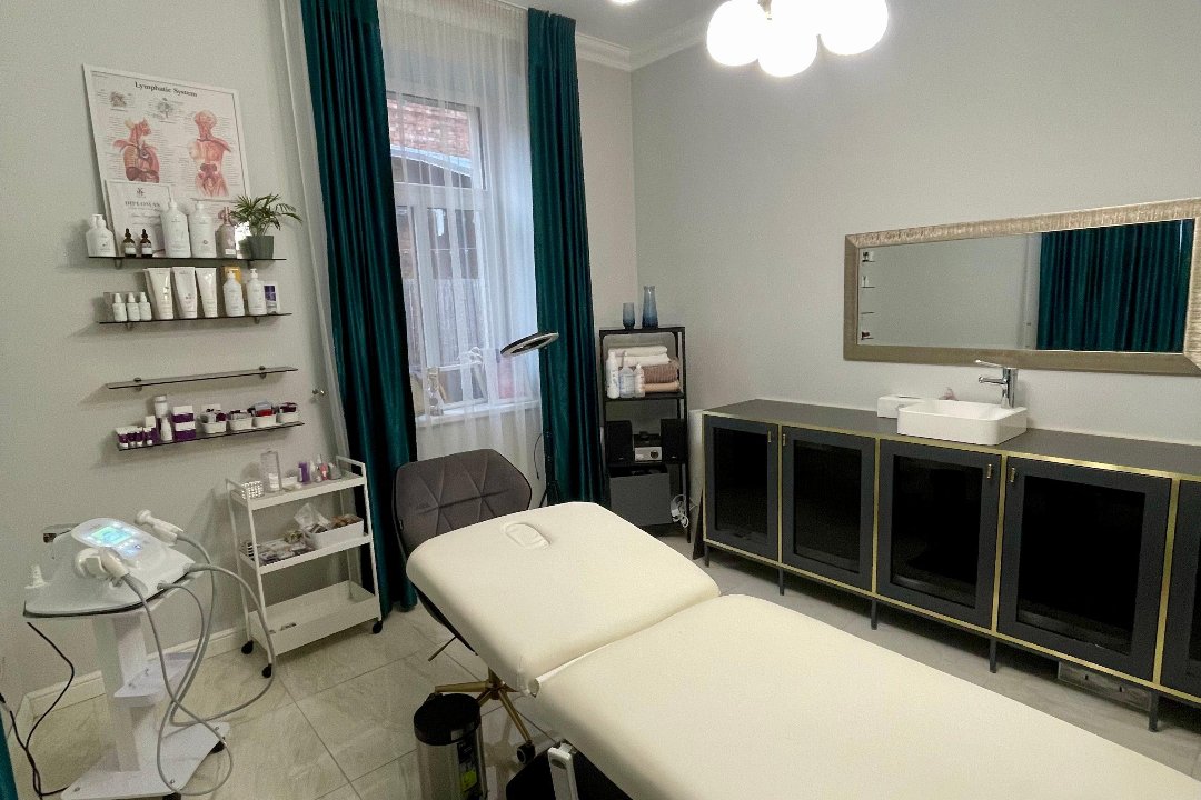 Beauty _contour, Naujamiestis, Kaunas