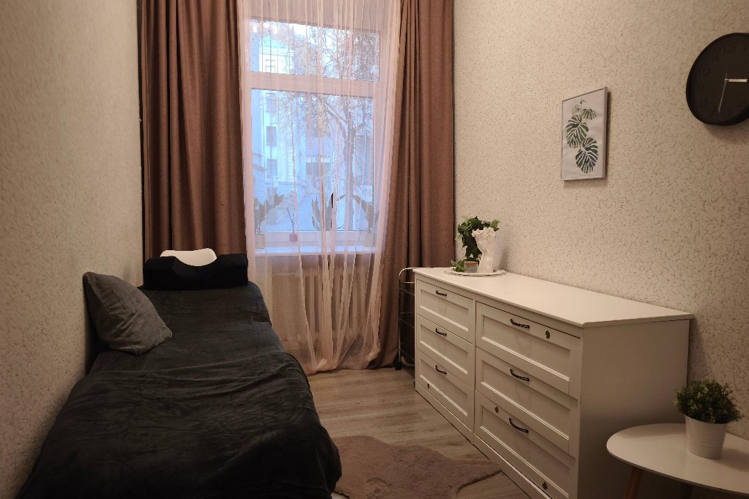 Dia Lash, Naujamiestis, Kaunas