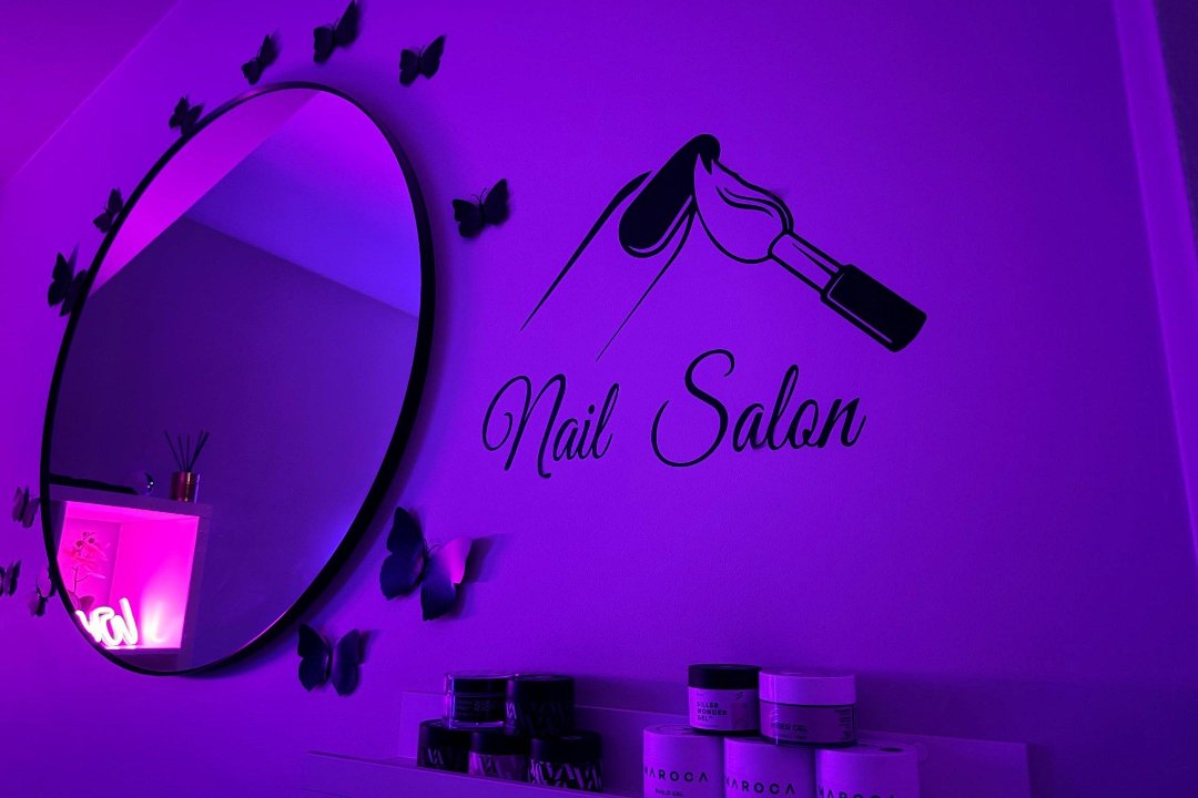 Nails by Romanova, Šiaures miestelis, Vilnius