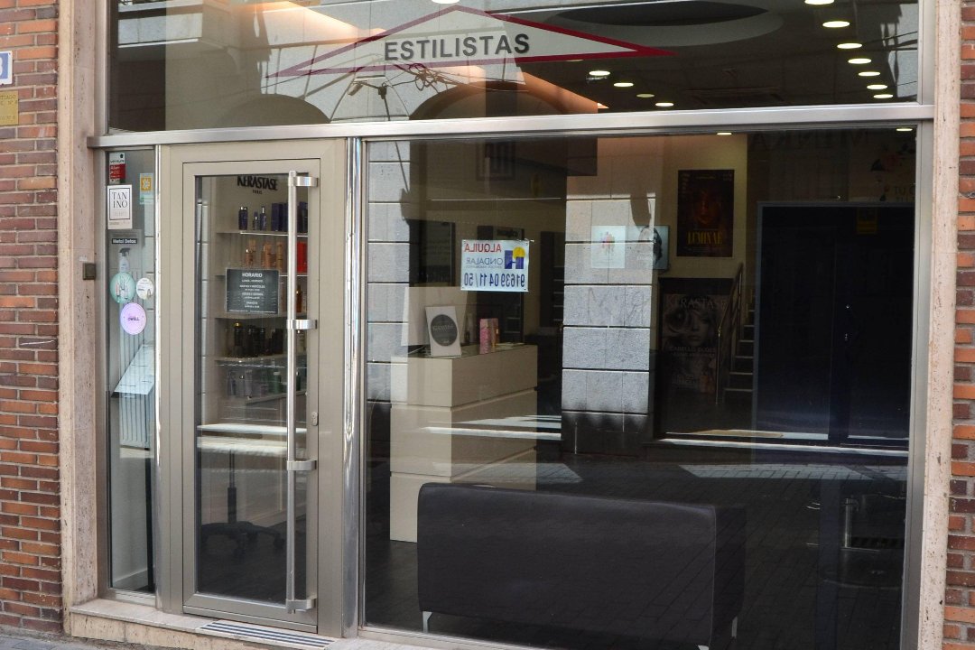 María Jesús y Elisa Estilistas | Peluquería en Majadahonda, Casco Antiguo, Comunidad de Madrid