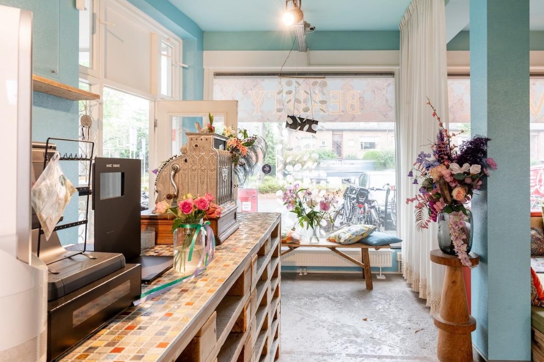 Karma Beauty, Rembrandtweg, Noord-Holland