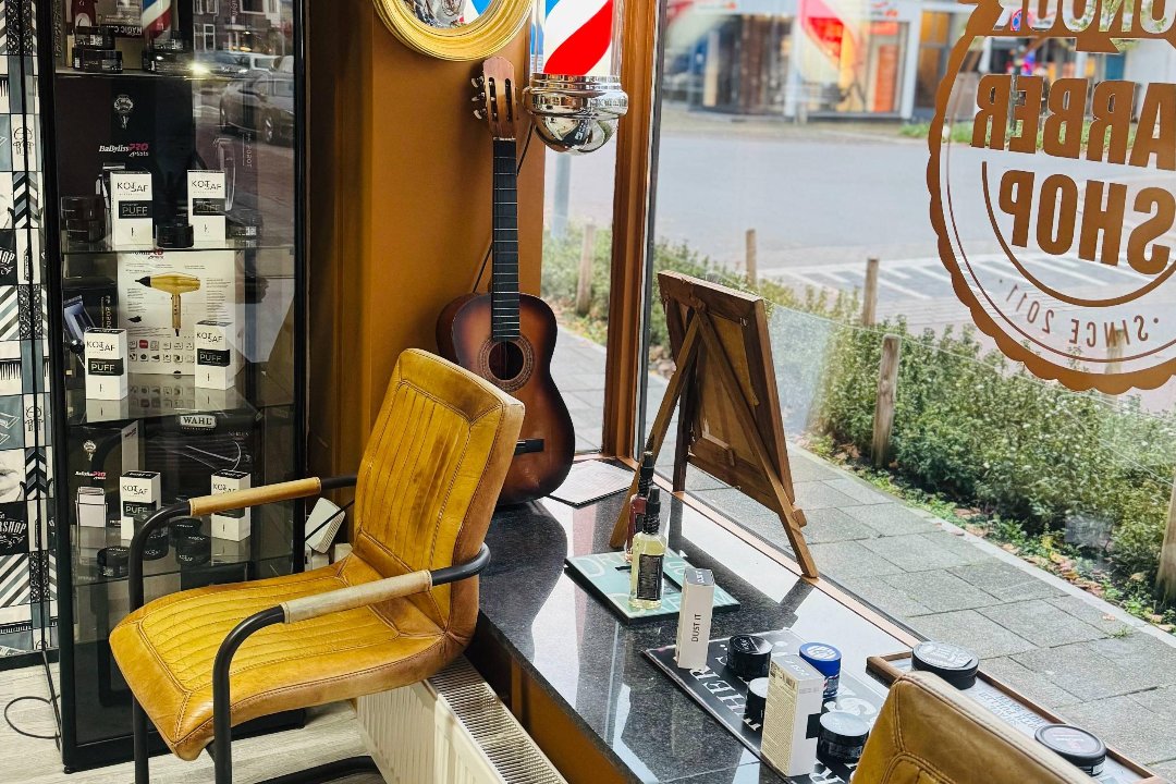 Barbershop Lounour Hilversum, Neuweg, Noord-Holland