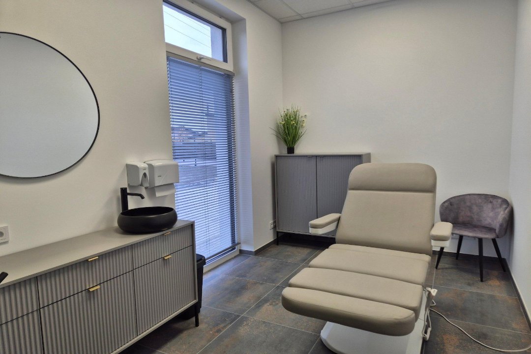 Grožio Terapeutė Agnė Urniežienė - TAVO LUBINA, Romainiai, Kaunas