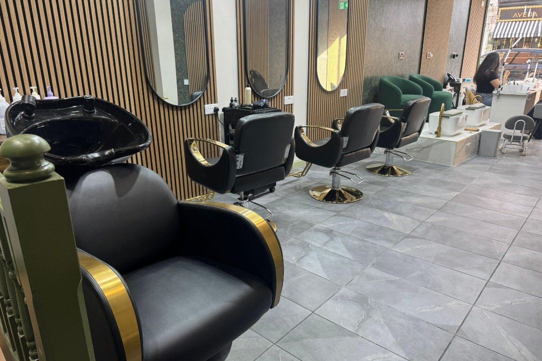 MAISON DE GIGI - HAIR | NAILS | BEAUTY, Balham High Road, London