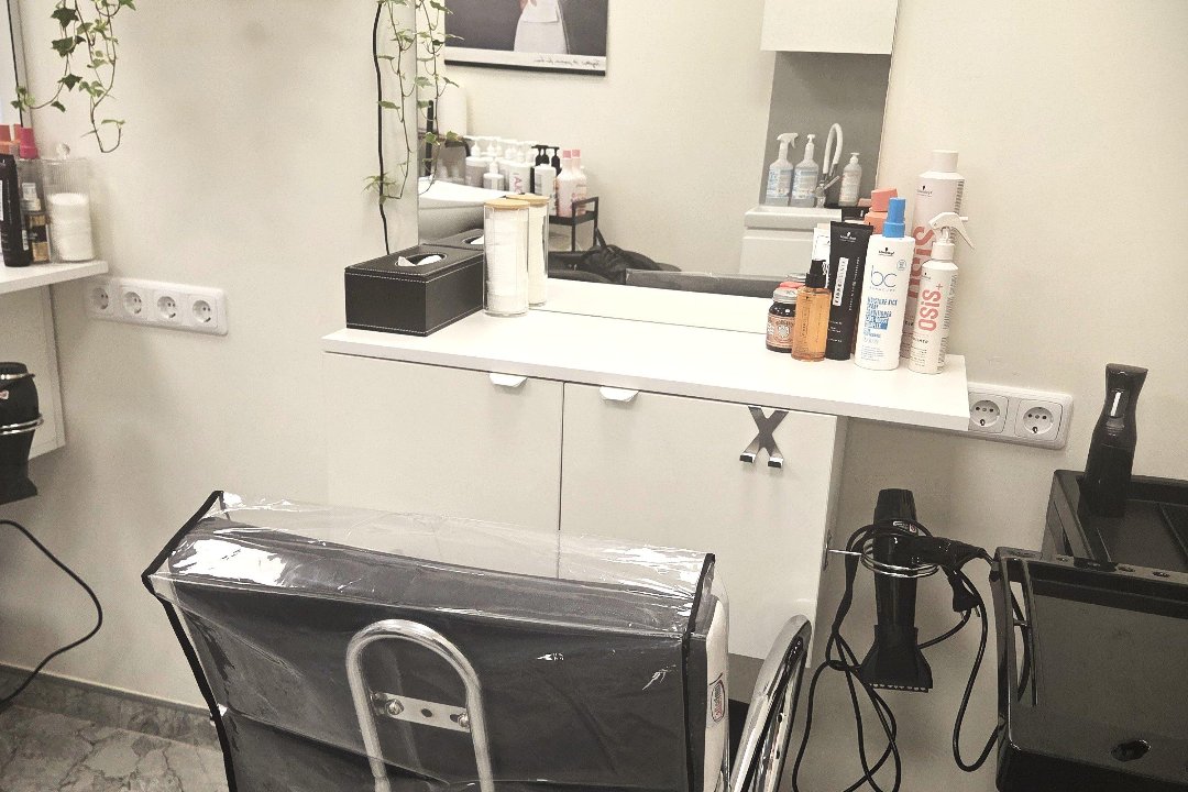 HAIR STYLIST EESA, Vite, Klaipeda