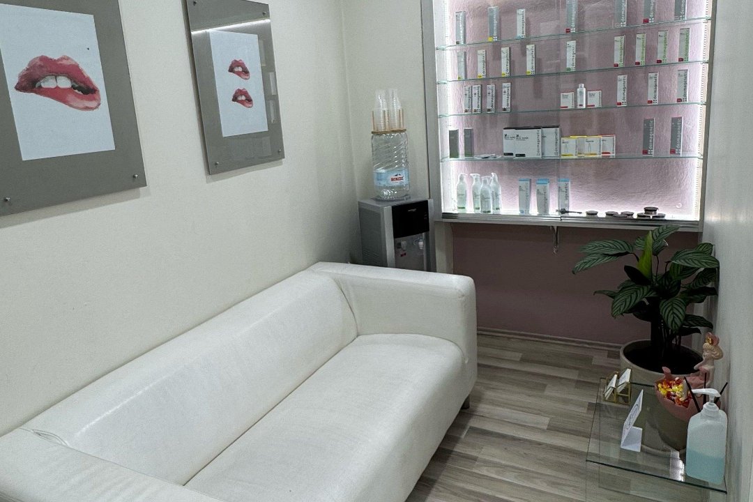 Σαλόνι Ομορφιάς, Kastoria